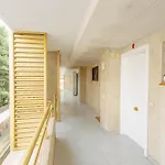 Elegante Apartamento Con Piscina