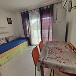 Estudios Font De Mar A 30M De La Playa Calafont