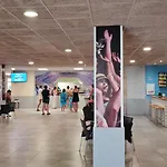 Bonito Apartamento Con Piscina