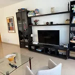 Lindo Piso Residencial En Salou Centrico