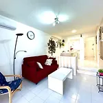 Apartsalou Blau Mari