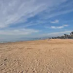 Moderno Apartamento A 100M De La Playa Llevant