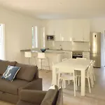 Apartamentos En Primera Linea De Mar