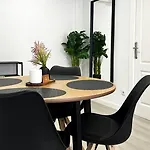 Modern Apartment In Salou Town Centre