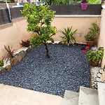 Adosado Con Jardin En Los Xalets De Salou