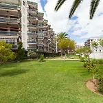 Apartamento F&P primera línea de mar.