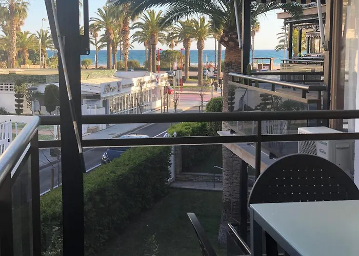 Salou 1A Linia De Mar 3Banos 3Habwifi 110M2