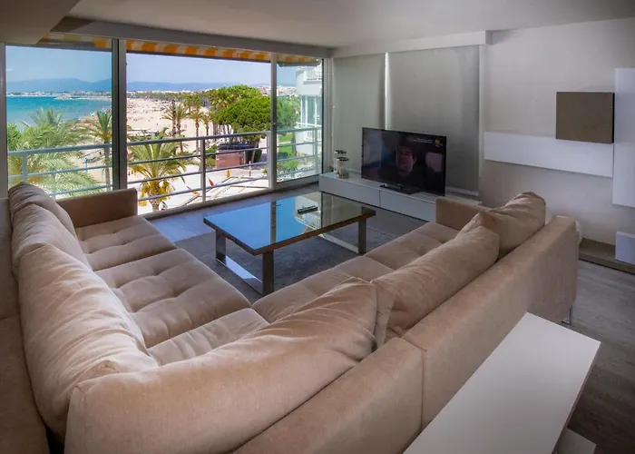 Glam Planet Costa Dorada ONLY FAMILIES