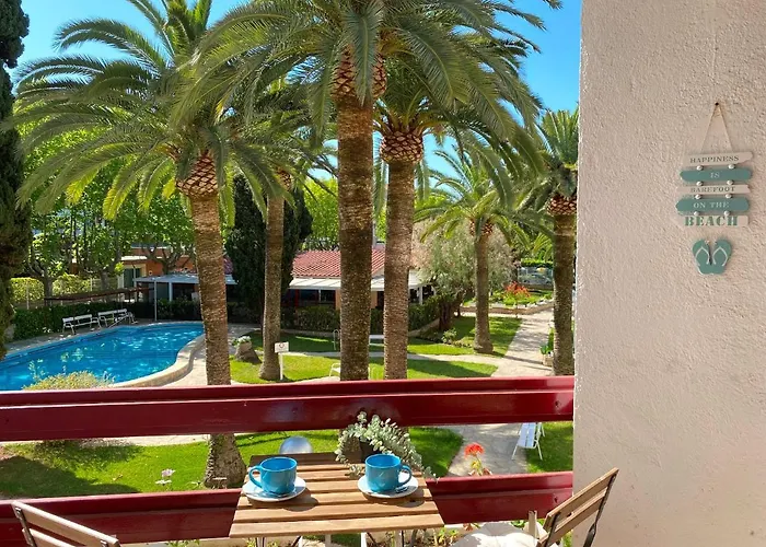 Corcega Salou Beach Apartaments