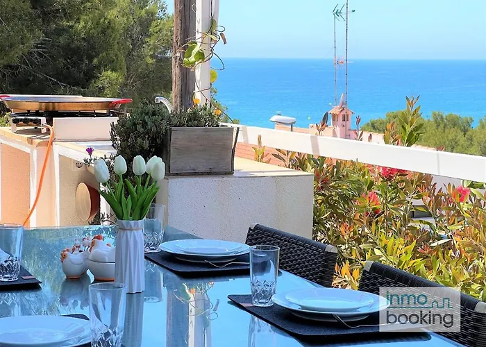 Sun Beach Cala Cranc con vistas al Mar