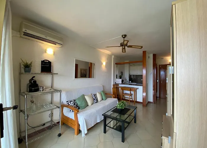 Apartamento con piscina en 1ª línea de playa en Salou