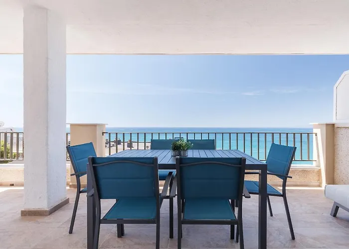 Uhc Nautilus Apartments