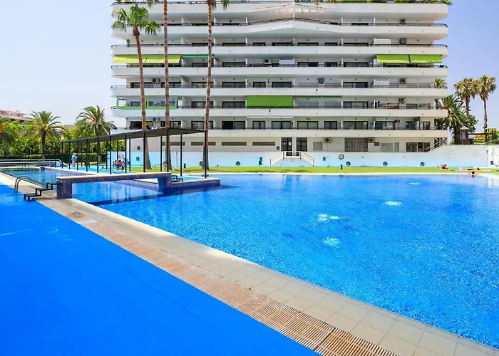 Uhc Montecarlo Apartments S104-018