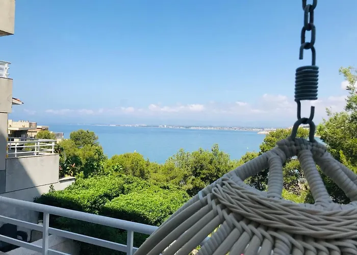 Sunset Sea View Apartment