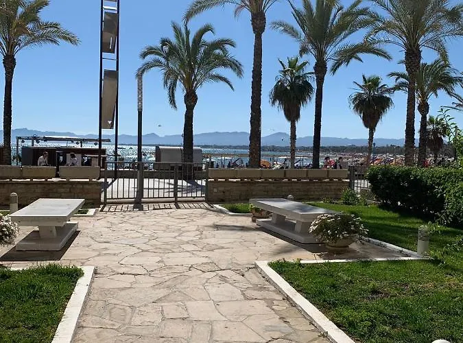Beachfront Salou Apartment With Sea View