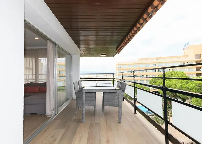Uhc Ondina Apartments