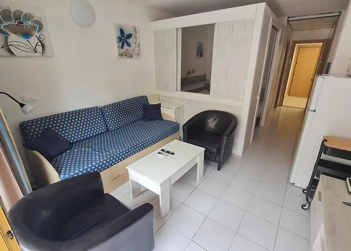 Bonito Apartamento Con Piscina