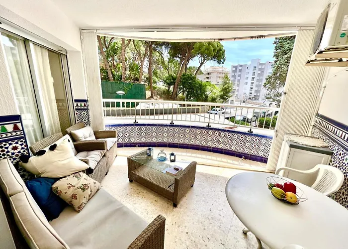 Azul 2 Bedroom Apartment In Salou Tarragona