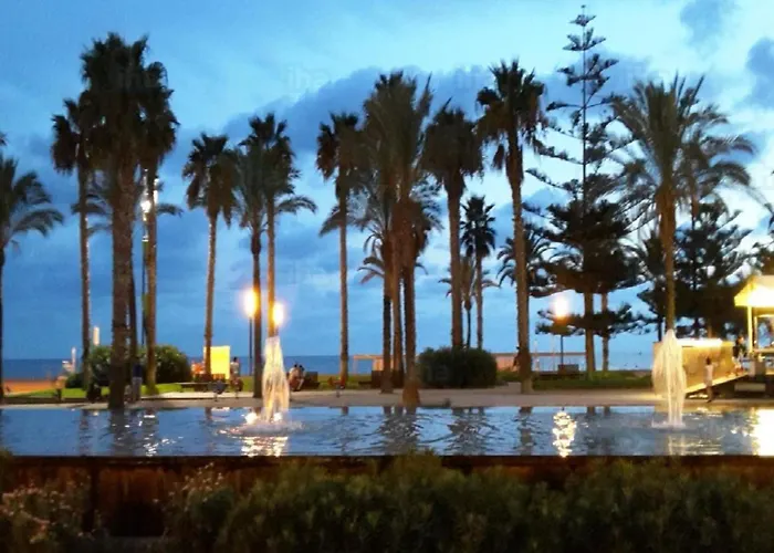 Moderno Apartamento En 1A Linia De Mar En Salou.