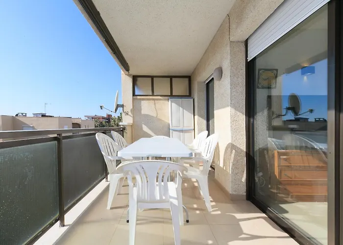 Uhc Mar Y Luz Apartments