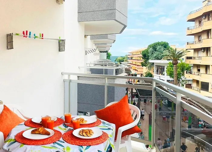Seaview Retreat - Salou Centre