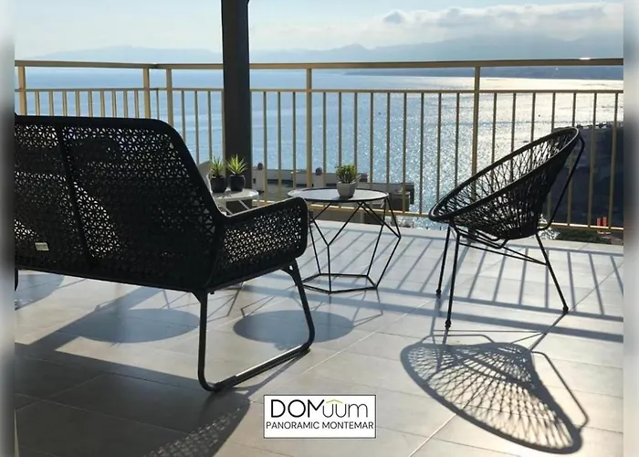 Domuum Holidays - Panoramic Montemar
