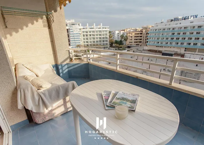Hogaristic - Centrico Apartamento Con Piscina