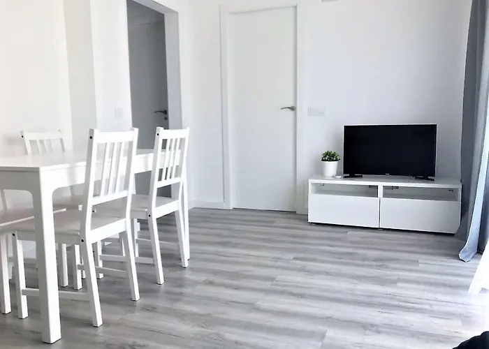 Seaview Apartment