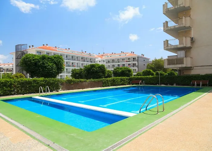 Uhc Pino Alto Apartments