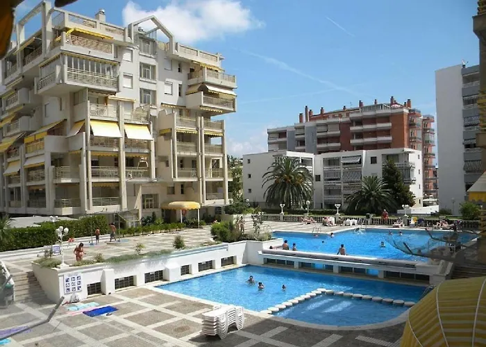 Cozy Beach Penthouse Salou
