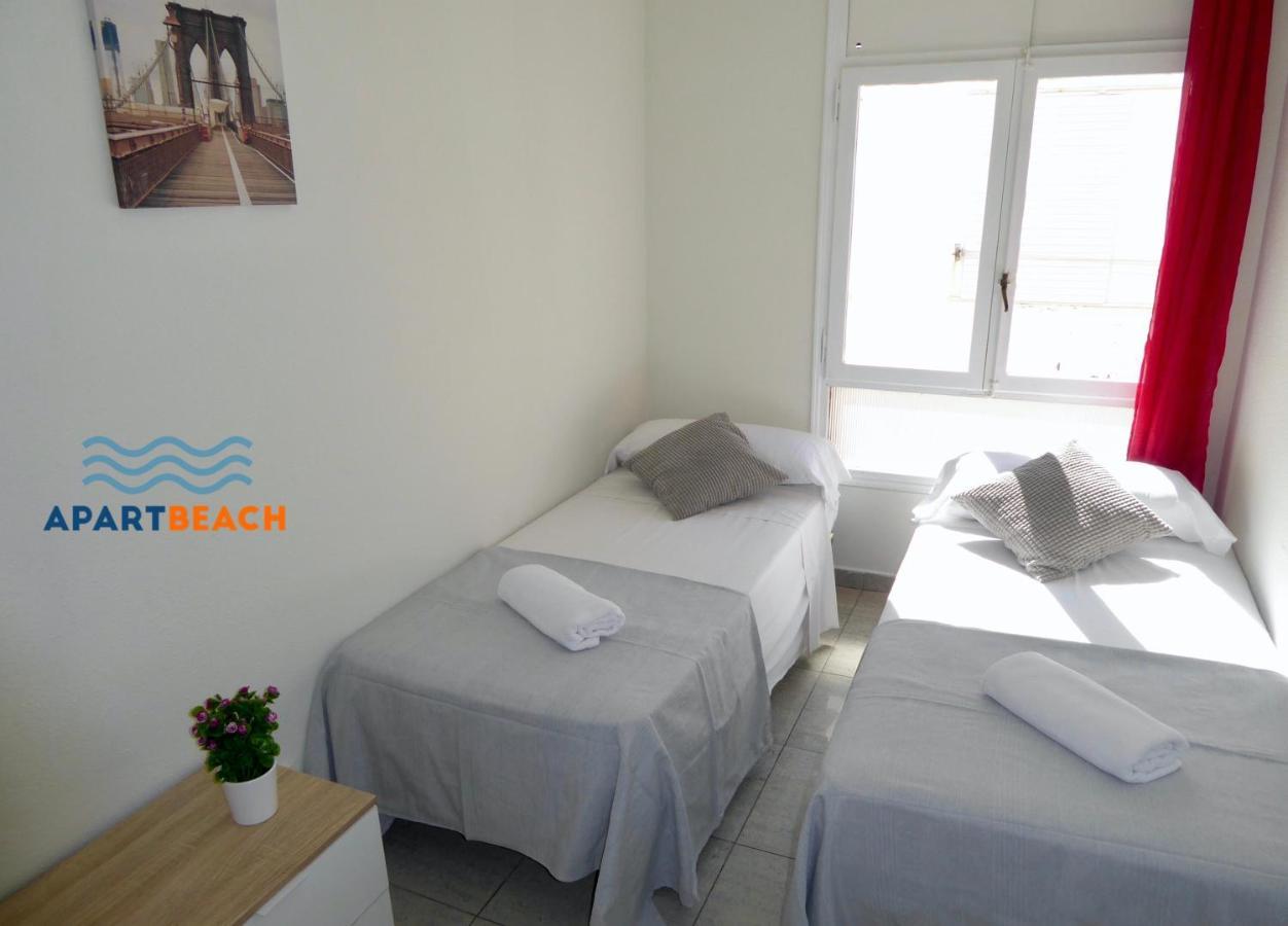 Apartbeach Santa Eulalia Climatizado Junto Playa *