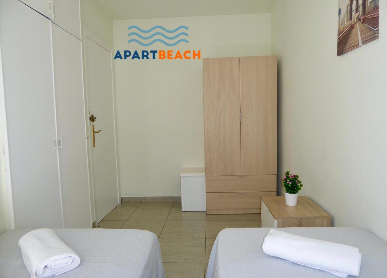 Apartbeach Santa Eulalia Climatizado Junto Playa Apartamento