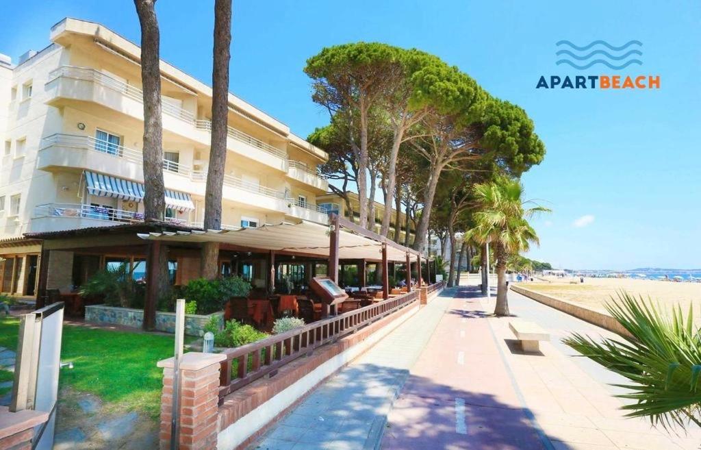 Apartamento Apartbeach Vancouver Climatizado Piscina Y Parquing Salou
