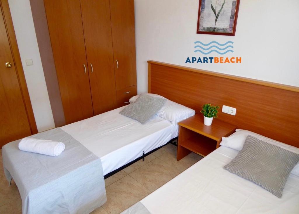 Apartbeach Vancouver Climatizado Piscina Y Parquing Apartamento Salou