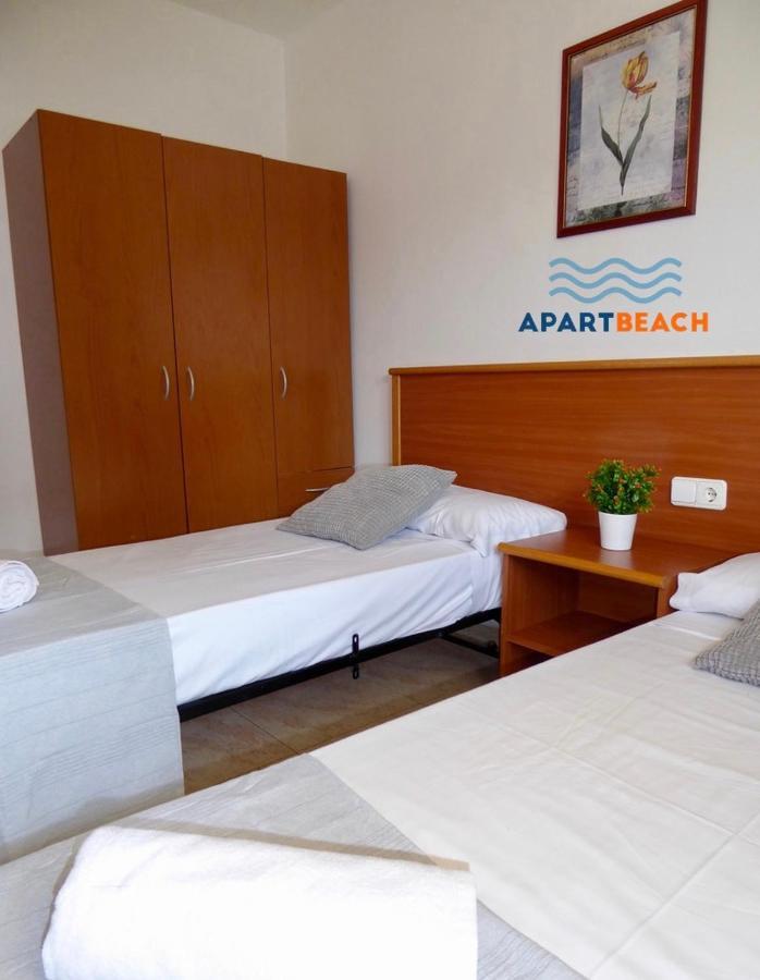 Apartbeach Vancouver Climatizado Piscina Y Parquing Salou