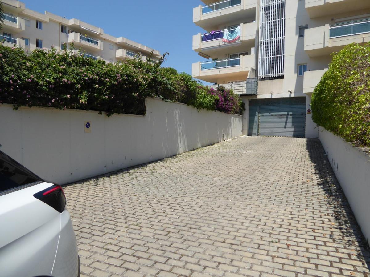 Apartbeach Vancouver Climatizado Piscina Y Parquing *