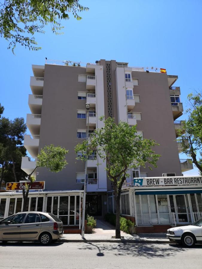 Victoria Apartment *