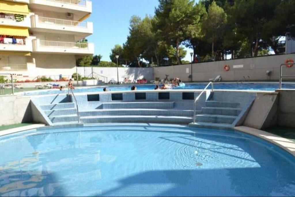 Sea View, Pool, Free Parking, Wifi, Port Aventura Apartment