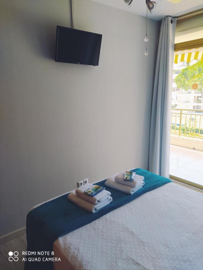 Escaliro Pins Appartement *
