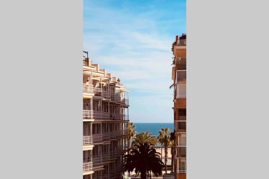 Renovado En Zona Residencial A Pasos Del Mar