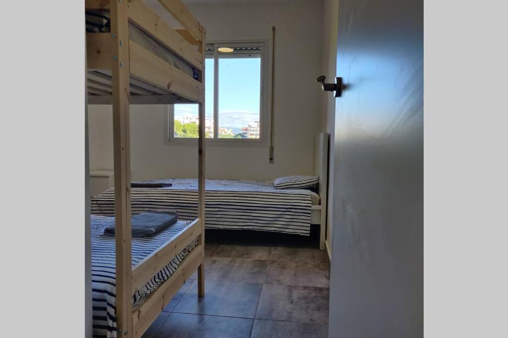 2 Bedroom In Center With Pool And Parking Apartamento