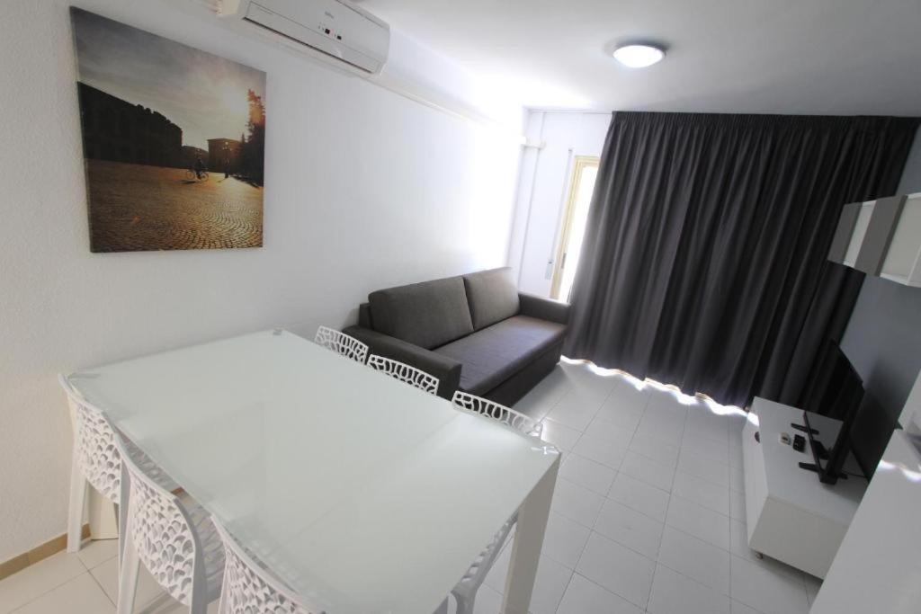 Appartement For A Atalaya
