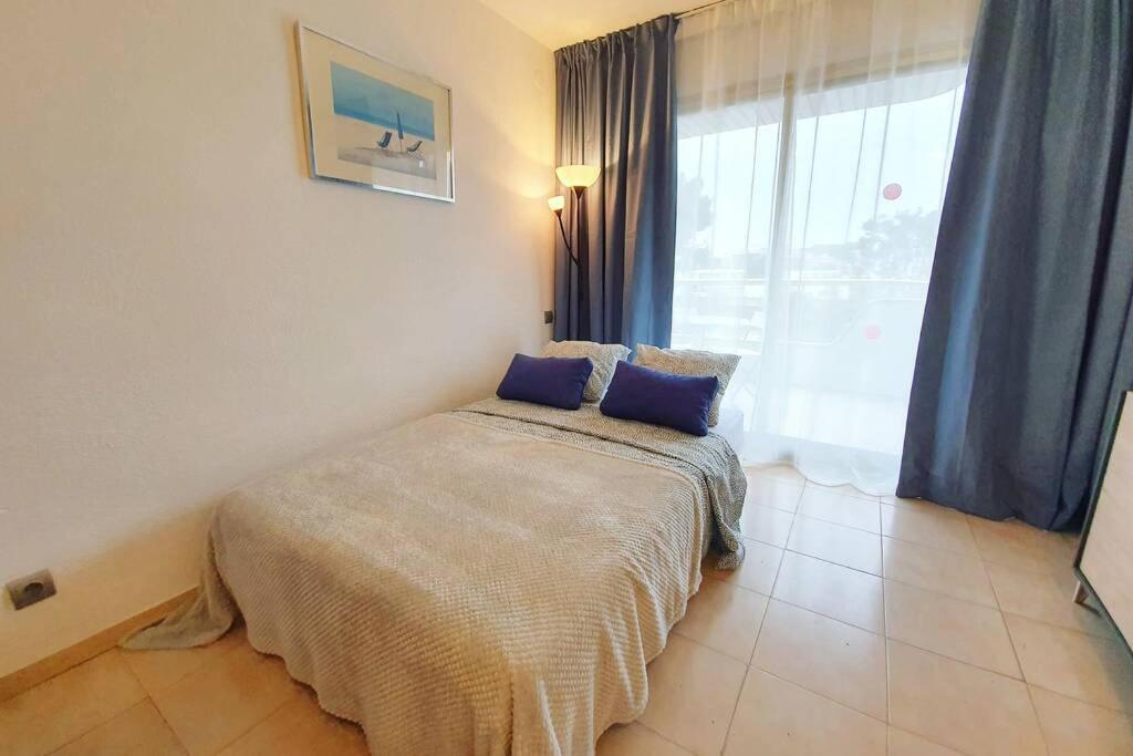Arcuus Ii Salou