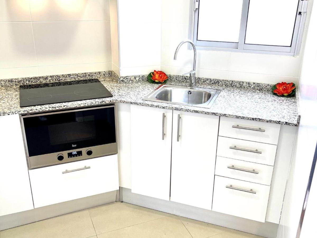 Apartbeach Murillos Centricos Climatizados Y Piscinas Apartment Salou