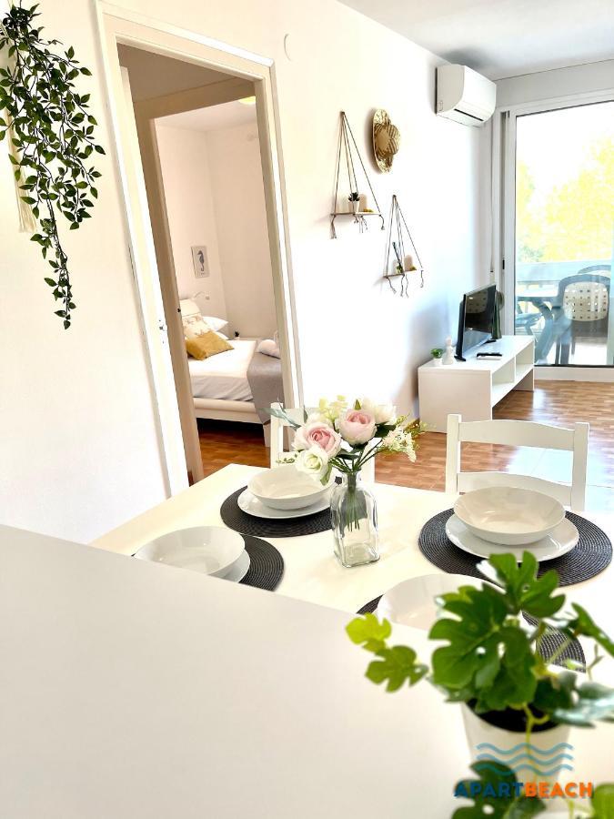 Apartbeach Cye 6 Climatizado Y Parquin
