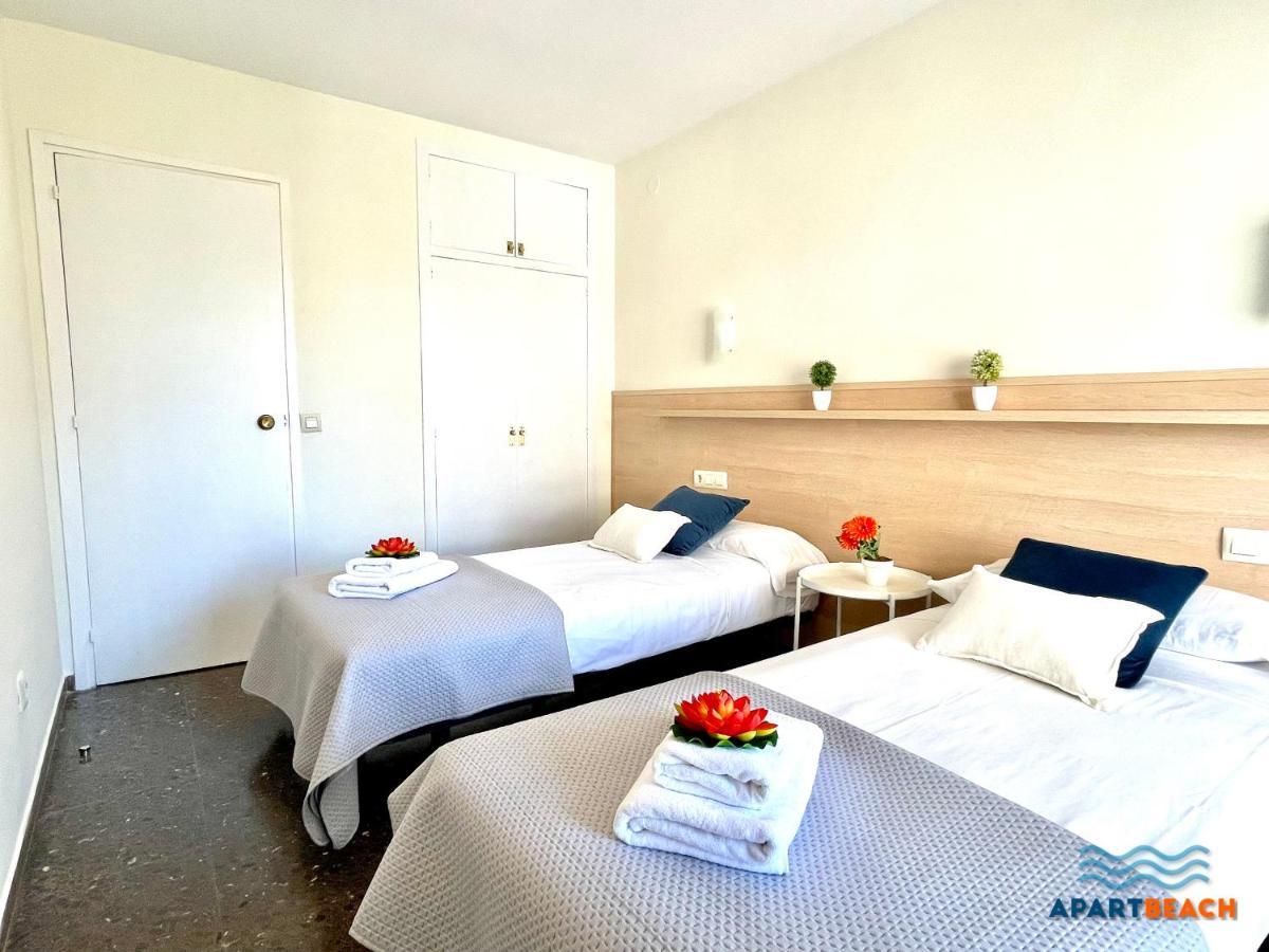 Apartbeach Murillos Centricos Climatizados Y Piscinas
