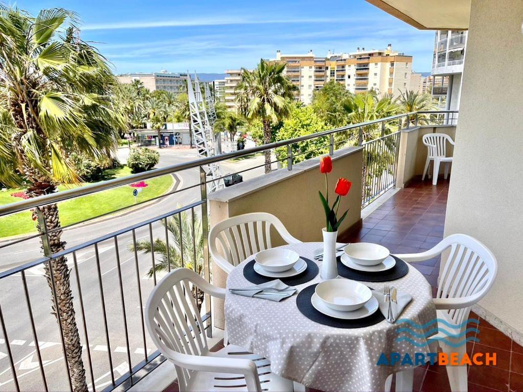 Apartbeach Murillos Centricos Climatizados Y Piscinas Salou