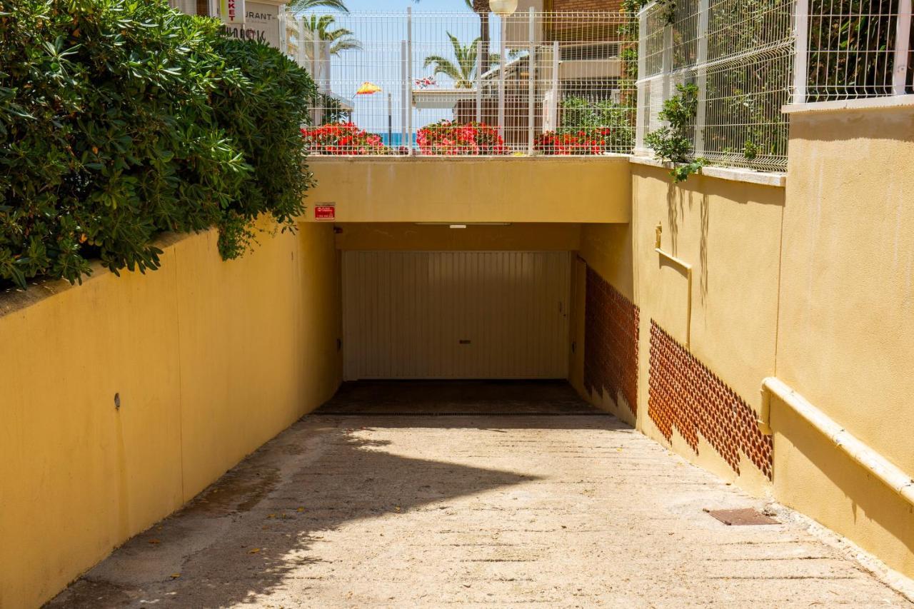 Glam Planet Costa Dorada Only Families Apartamento