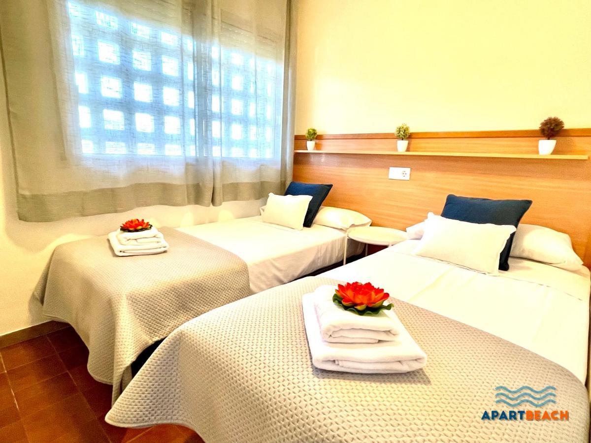 Apartbeach Murillos Centricos Climatizados Y Piscinas Apartment