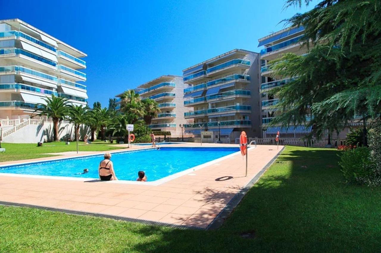 Uhc Village Park Apartamento